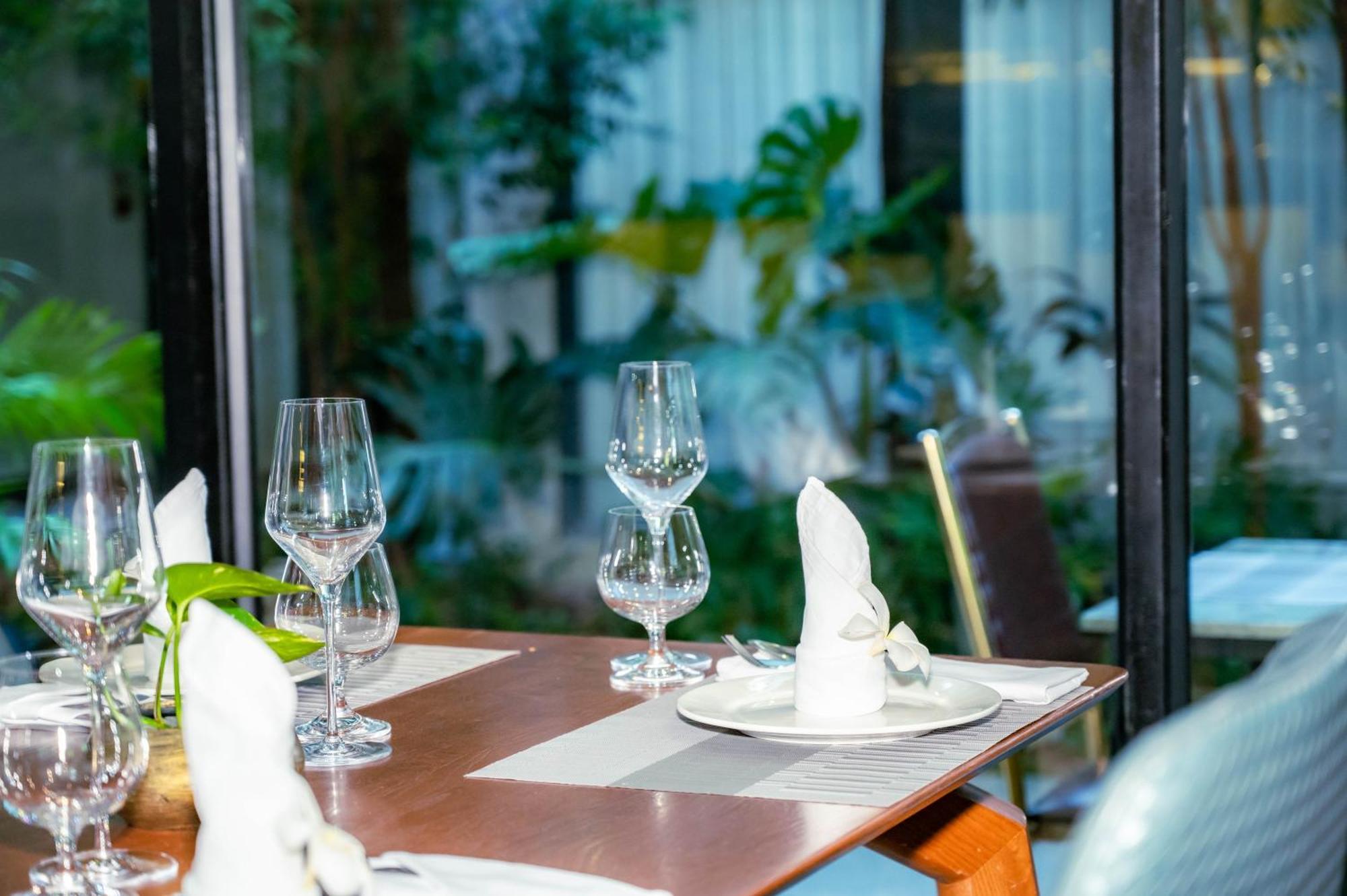 Kampot Sweet Boutique Hotel Exterior photo